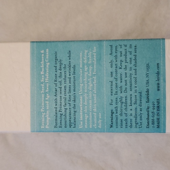 Lavido Age Away Hydrating Cream - Picture 3 of 4